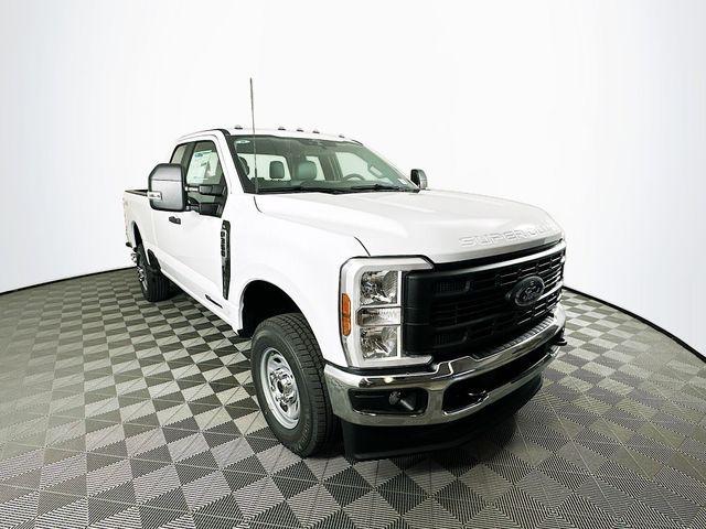 new 2024 Ford F-350 car, priced at $61,455