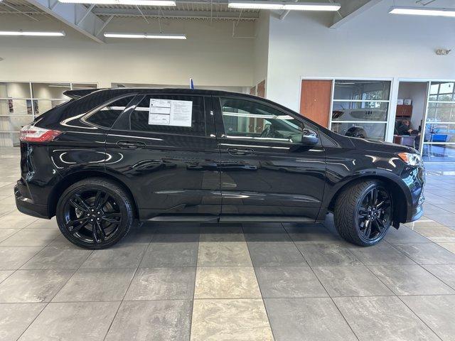 used 2022 Ford Edge car, priced at $29,000