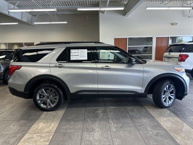 used 2022 Ford Explorer car, priced at $28,500