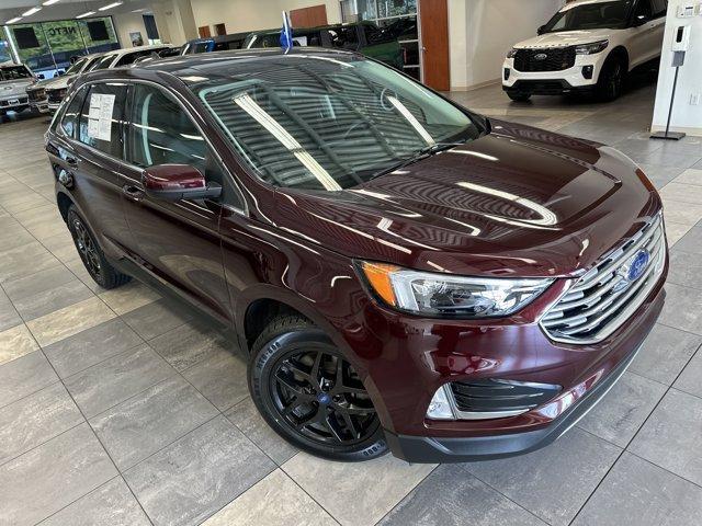 used 2022 Ford Edge car, priced at $26,000