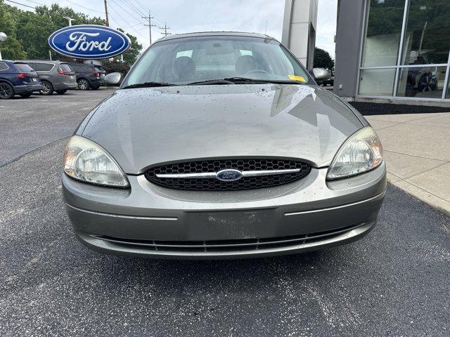used 2002 Ford Taurus car, priced at $6,000