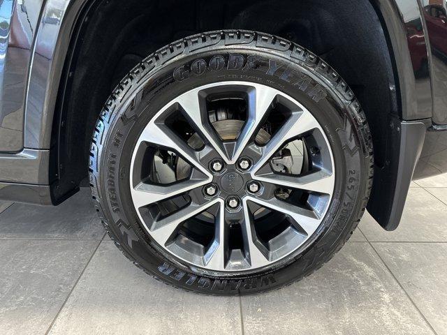 used 2022 Jeep Grand Cherokee car, priced at $35,500