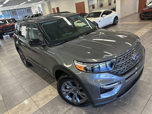 used 2022 Ford Explorer car, priced at $30,000