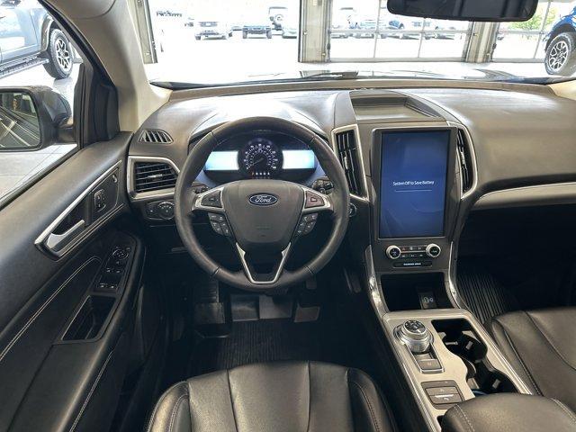 used 2022 Ford Edge car, priced at $29,000