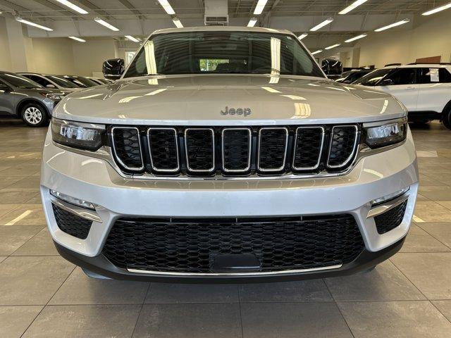used 2022 Jeep Grand Cherokee car, priced at $32,000