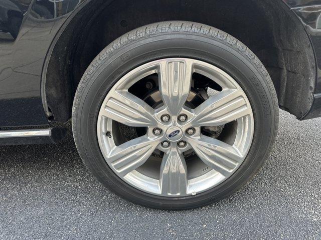 used 2022 Ford Expedition car, priced at $58,000