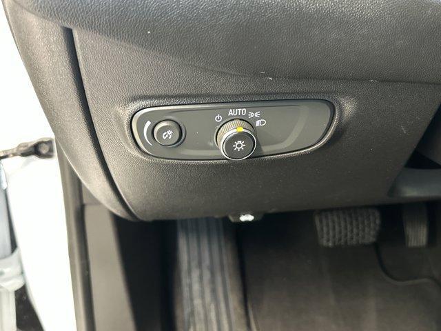 used 2022 Chevrolet Equinox car, priced at $18,500