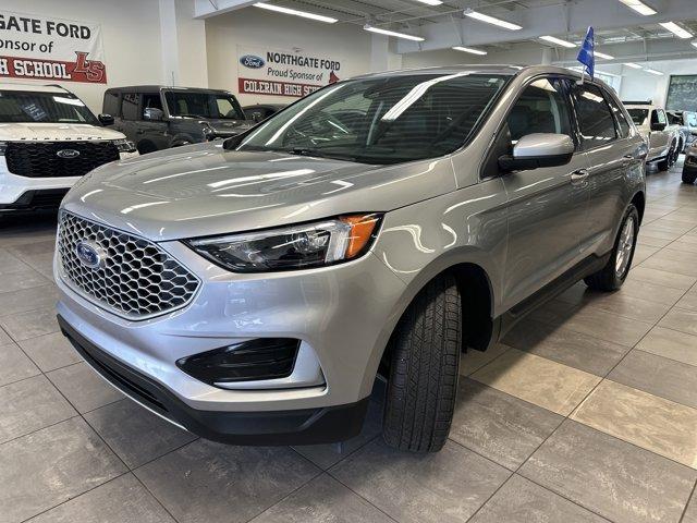 used 2024 Ford Edge car, priced at $28,500