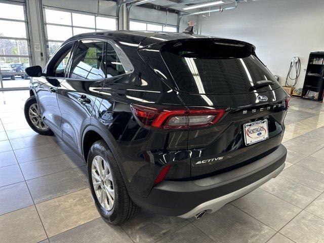 new 2024 Ford Escape car, priced at $29,999