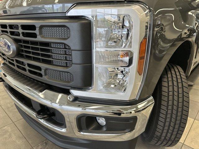 new 2024 Ford F-250 car, priced at $41,865