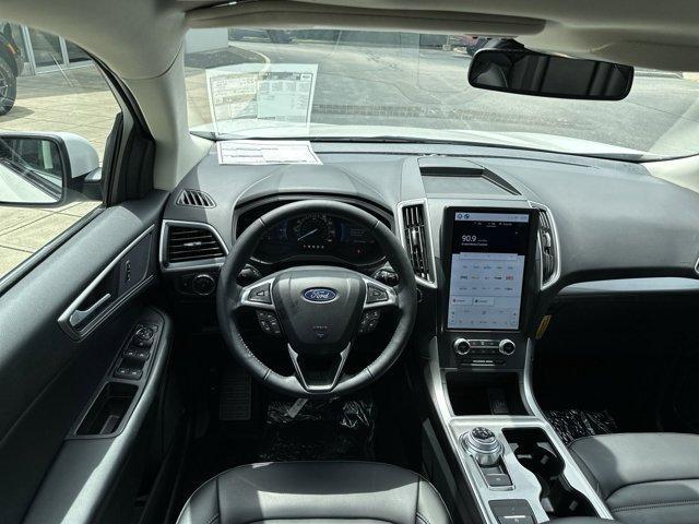 new 2024 Ford Edge car, priced at $37,299