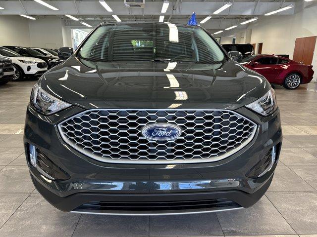 used 2024 Ford Edge car, priced at $27,500