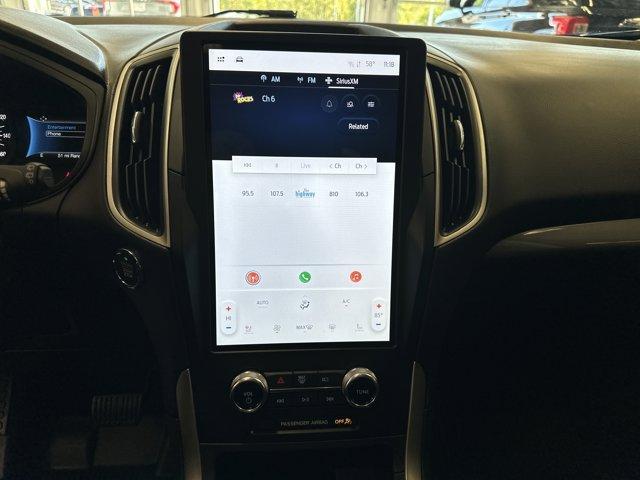 used 2024 Ford Edge car, priced at $27,500