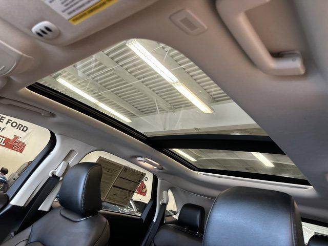 used 2024 Ford Edge car, priced at $27,500