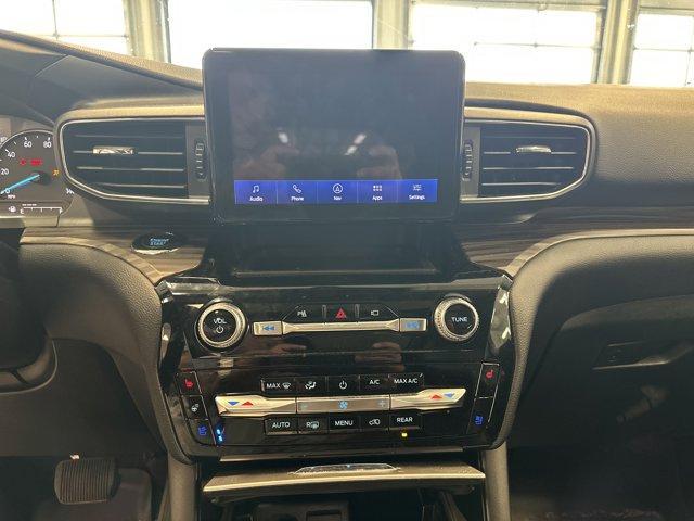used 2022 Ford Explorer car, priced at $35,000