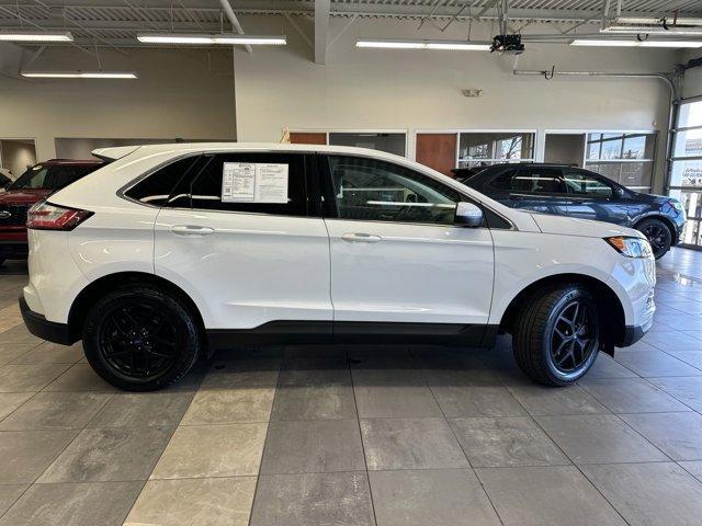 used 2022 Ford Edge car, priced at $27,000