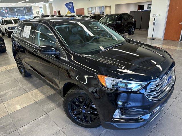 used 2022 Ford Edge car, priced at $26,500