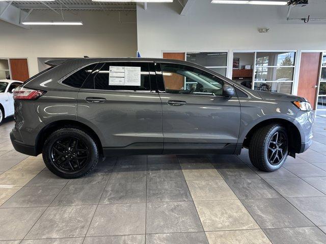 used 2023 Ford Edge car, priced at $27,000