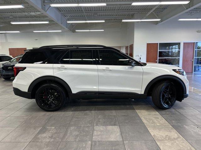 new 2025 Ford Explorer car, priced at $60,670