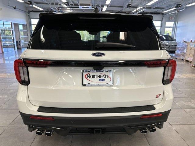 new 2025 Ford Explorer car, priced at $60,670