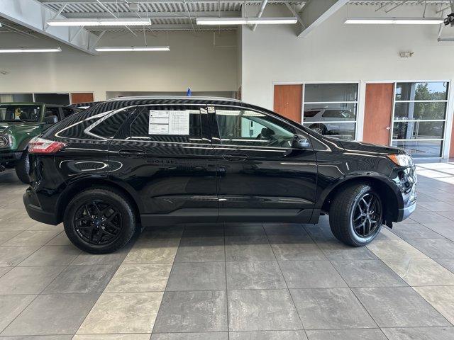 used 2022 Ford Edge car, priced at $28,000
