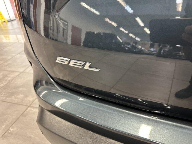 used 2023 Ford Edge car, priced at $29,500