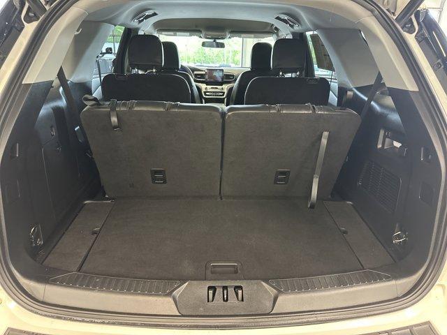 used 2022 Ford Explorer car, priced at $32,000