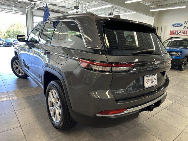 used 2022 Jeep Grand Cherokee car, priced at $28,500
