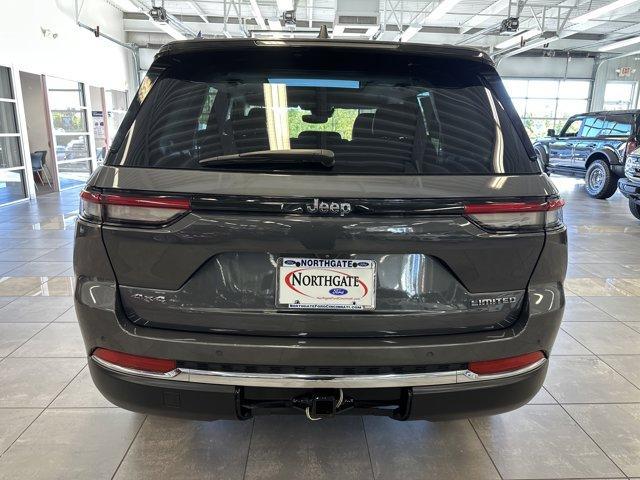 used 2022 Jeep Grand Cherokee car, priced at $28,500