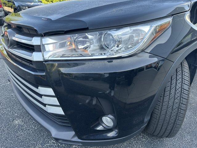 used 2018 Toyota Highlander car, priced at $22,500