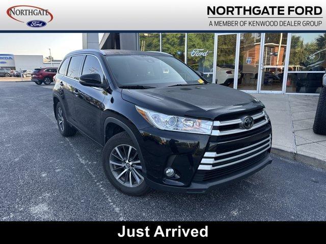 used 2018 Toyota Highlander car, priced at $22,500