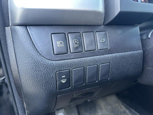 used 2018 Toyota Highlander car, priced at $22,500