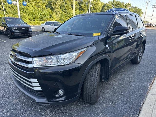 used 2018 Toyota Highlander car, priced at $22,500