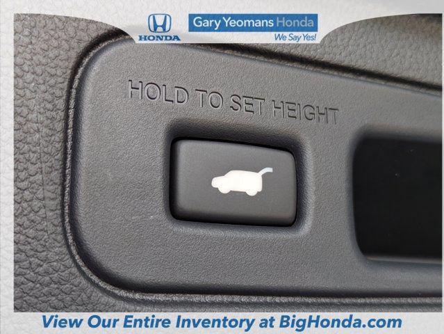 new 2025 Honda Pilot car, priced at $54,985