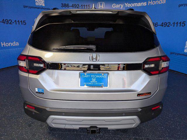 new 2025 Honda Pilot car, priced at $49,833