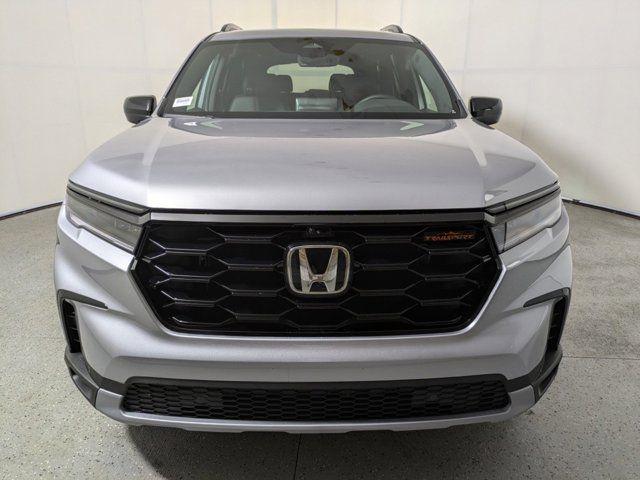 new 2025 Honda Pilot car, priced at $49,779