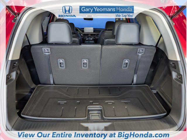 new 2025 Honda Pilot car, priced at $54,985