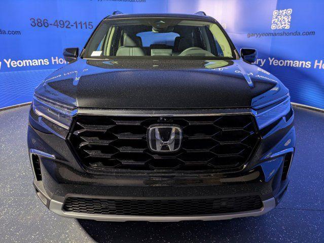 new 2025 Honda Pilot car, priced at $56,195