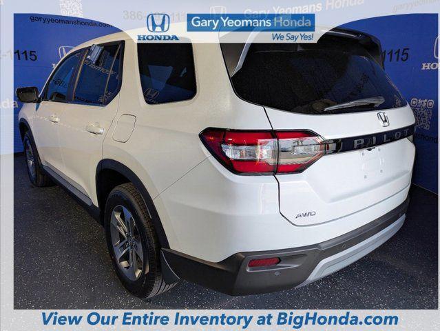 new 2025 Honda Pilot car, priced at $46,505