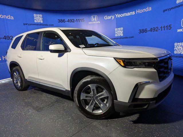 new 2025 Honda Pilot car, priced at $46,505
