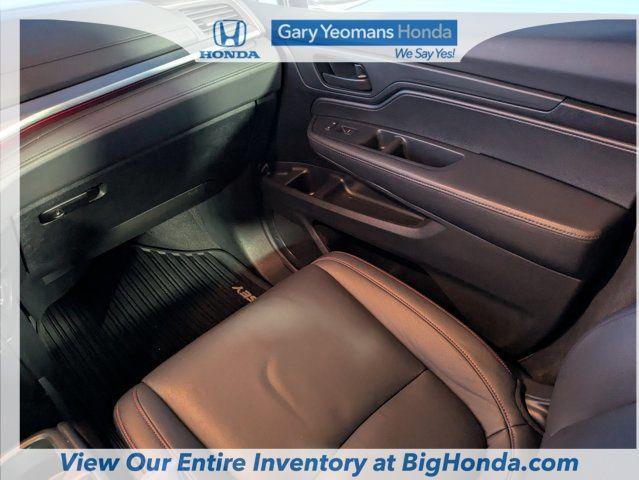 used 2024 Honda Odyssey car, priced at $32,000