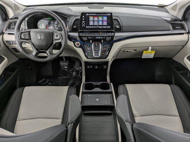 new 2025 Honda Odyssey car, priced at $52,630