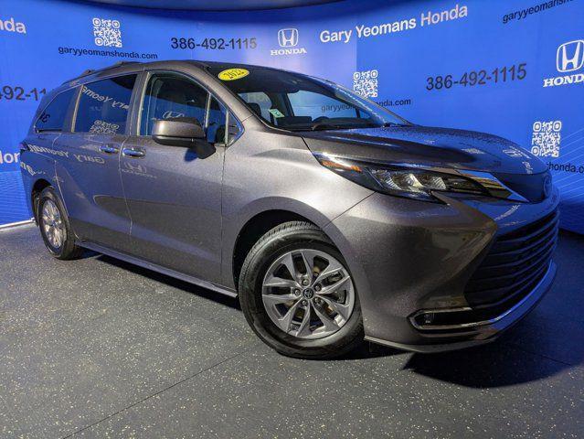 used 2022 Toyota Sienna car, priced at $36,783