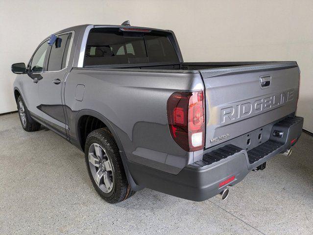 new 2025 Honda Ridgeline car, priced at $42,631