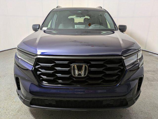 new 2025 Honda Pilot car, priced at $42,069