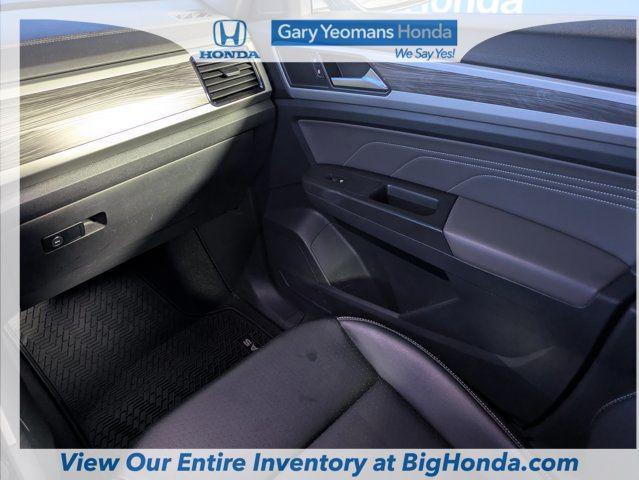 used 2022 Volkswagen Atlas Cross Sport car, priced at $20,999