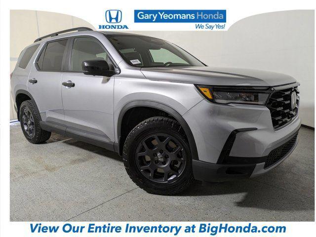 new 2025 Honda Pilot car, priced at $49,850