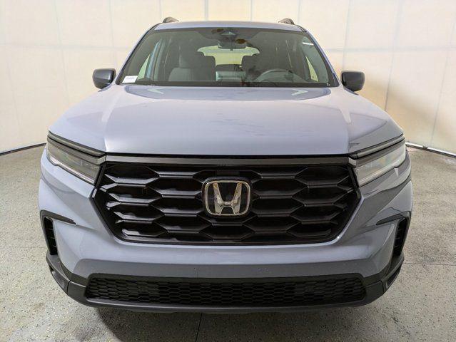 new 2025 Honda Pilot car, priced at $41,209