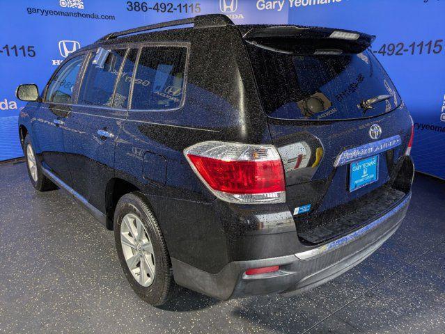 used 2013 Toyota Highlander car, priced at $17,870