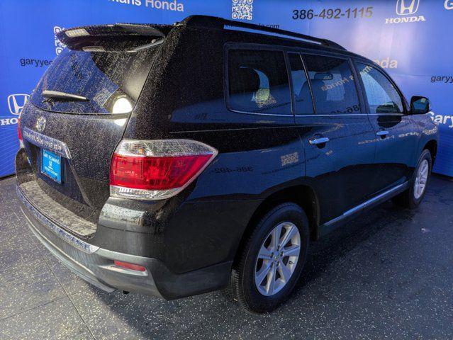 used 2013 Toyota Highlander car, priced at $17,870